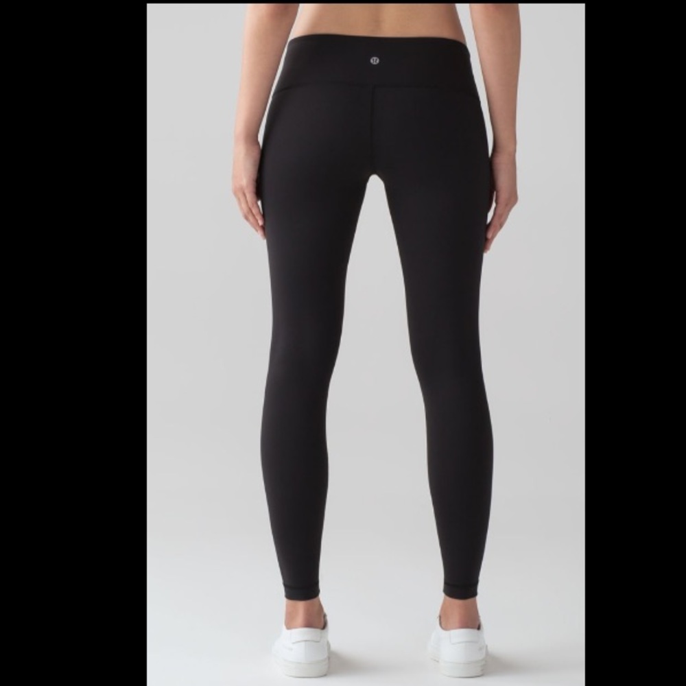 FREE SHIPPING 50% OFF ORIG Low Rise Lululemon